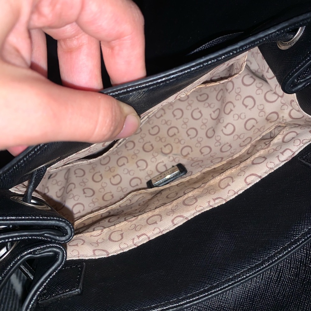 GUESS leather backpack purse - Picture 3 of 3